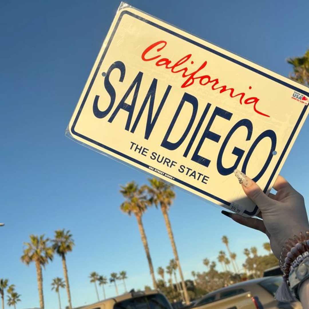 Professional document translation services in San Diego provided by USA TRANSLATIONS, the leading national certified translation company for medical, legal, and business needs.