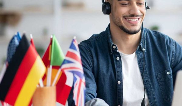 The best document translation services near Los Angeles provided by USA TRANSLATIONS, a top-rated national translation company for certified and technical documents.