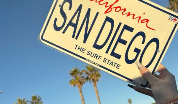 Professional document translation services in San Diego provided by USA TRANSLATIONS, the leading national certified translation company for medical, legal, and business needs.